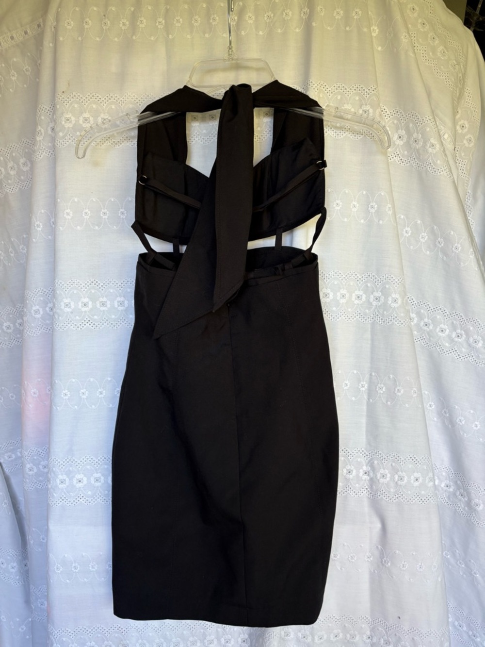 Jacquemus Black Backless Cutout Halter Dress - Picture 6 of 11